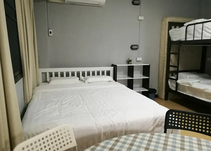 Moumou 曼谷