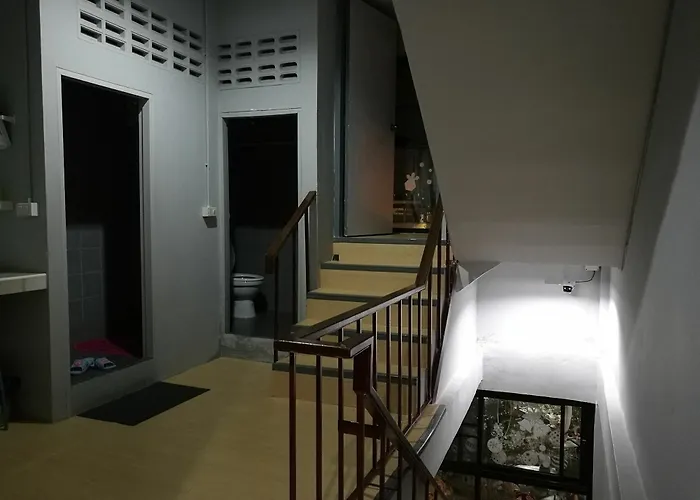 Moumou 曼谷